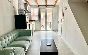 Estudio con terraza