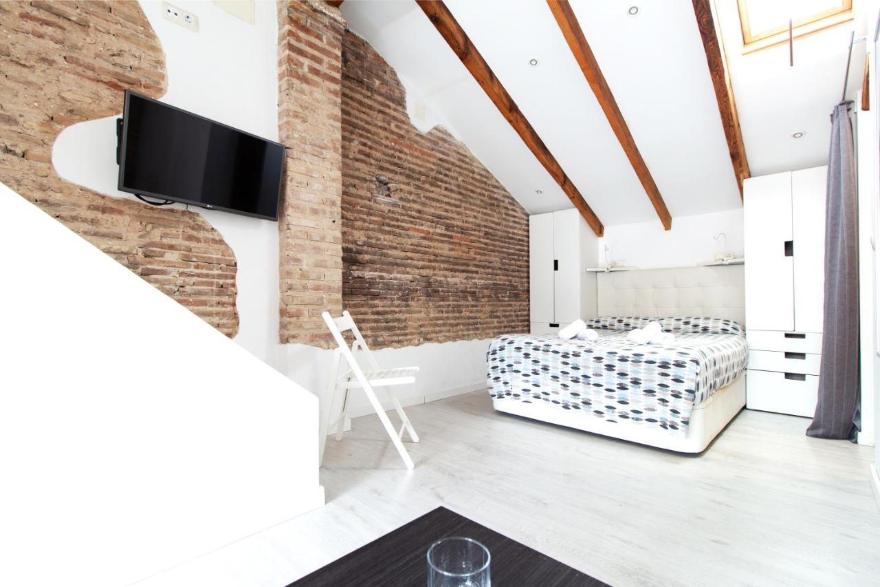 Estudio Para Parejas Con Terraza En La Playa Valenza Esterno foto
