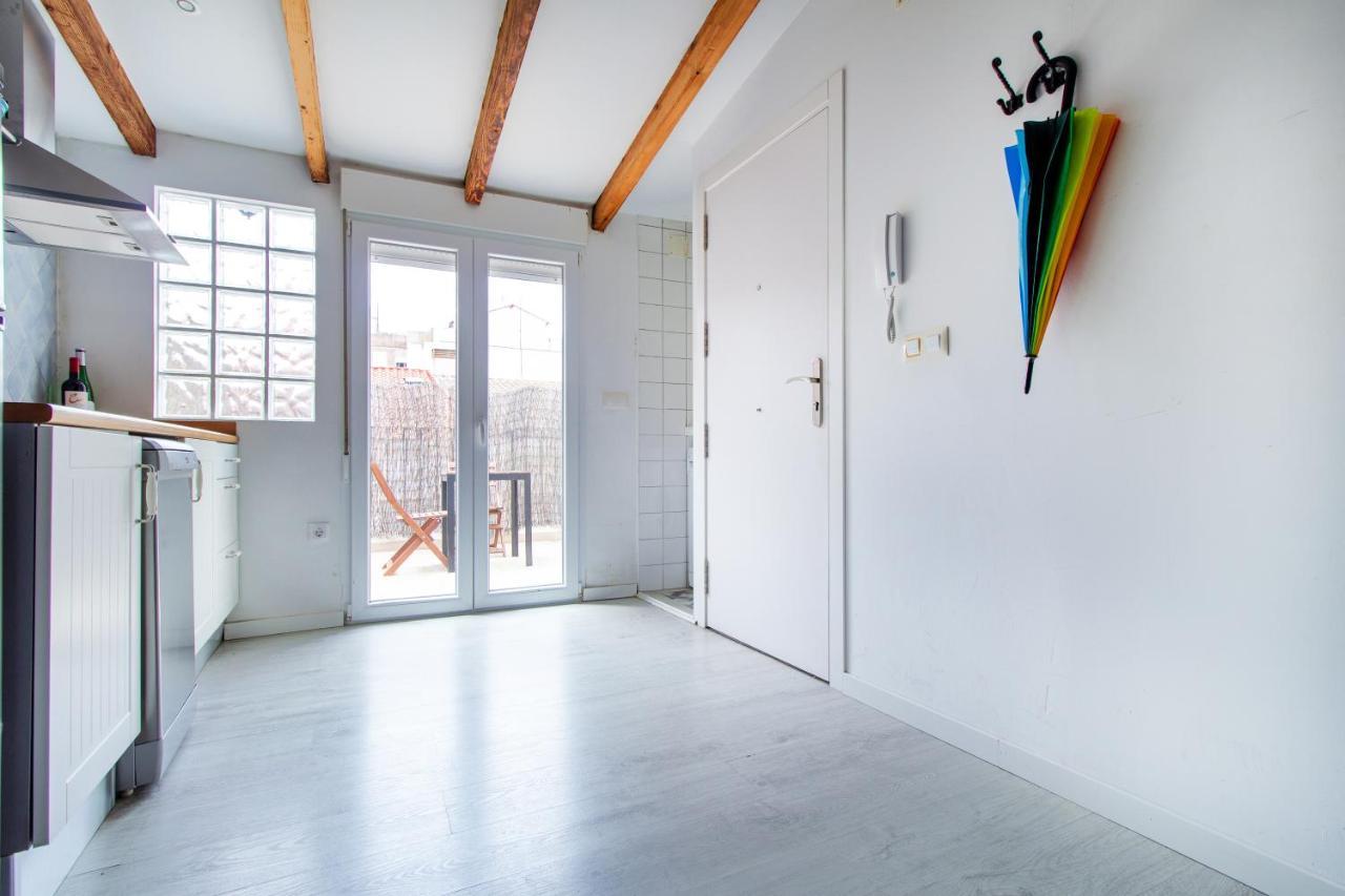 Estudio Para Parejas Con Terraza En La Playa Valenza Esterno foto