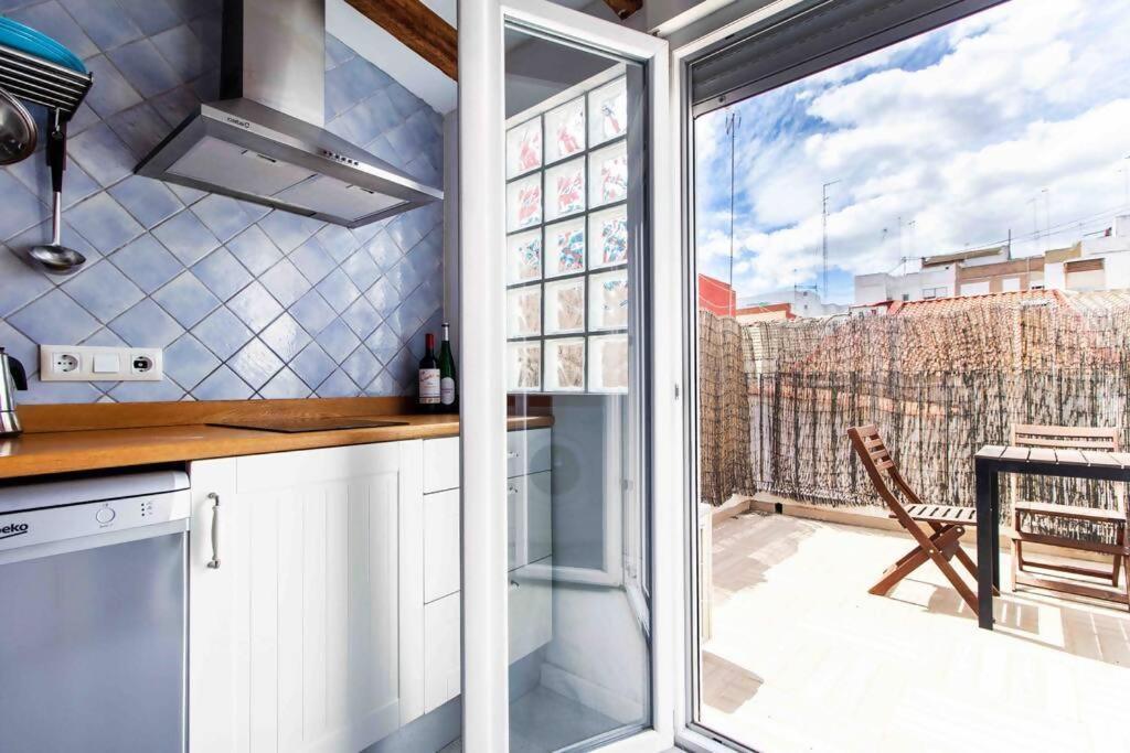Estudio Para Parejas Con Terraza En La Playa Valenza Esterno foto